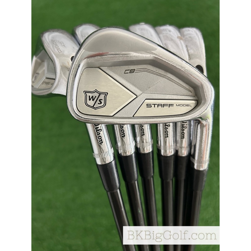Wilson Staff Model CB Forged Iron Set 4-P / MMT 75 Stiff Graphite