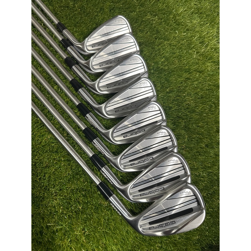 Cobra King Tour 3-PW Irons