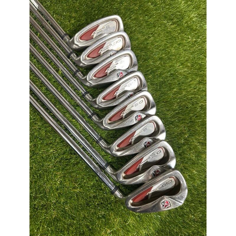 Wilson D9 4-SW Irons