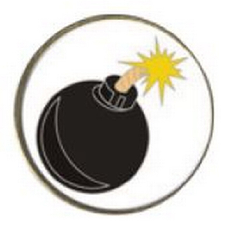 Evergolf Drop a Bomb Golf Ball Marker White/Black